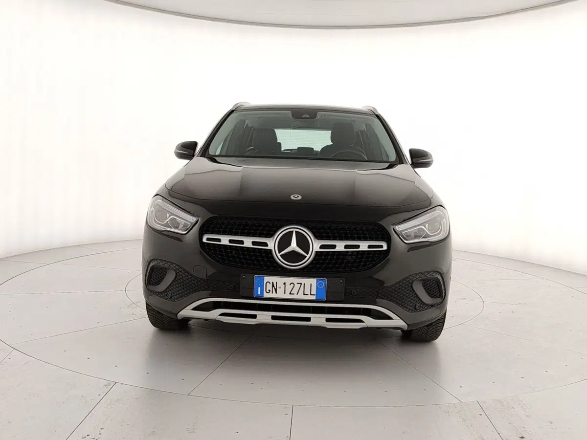 Mercedes-Benz GLA SUV usata a Caserta (2)