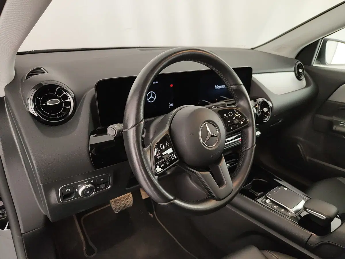 Mercedes-Benz GLA SUV usata a Caserta (20)
