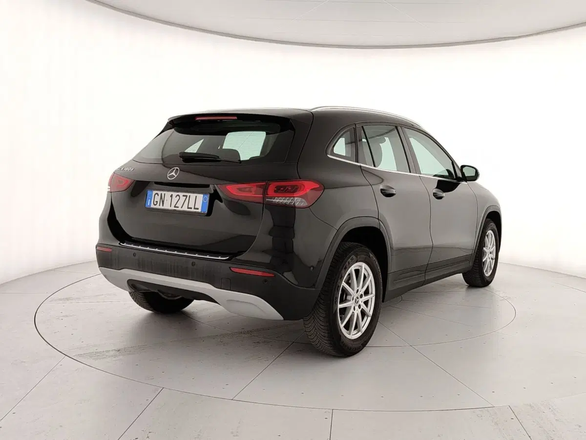 Mercedes-Benz GLA SUV usata a Caserta (6)