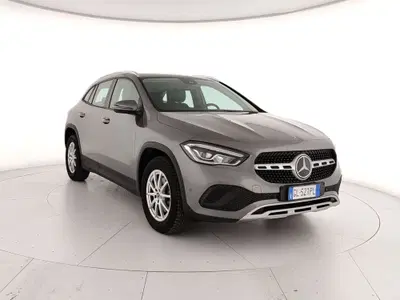 Mercedes-Benz GLA SUV 200 d Business Extra auto del 2022 usata a Caserta