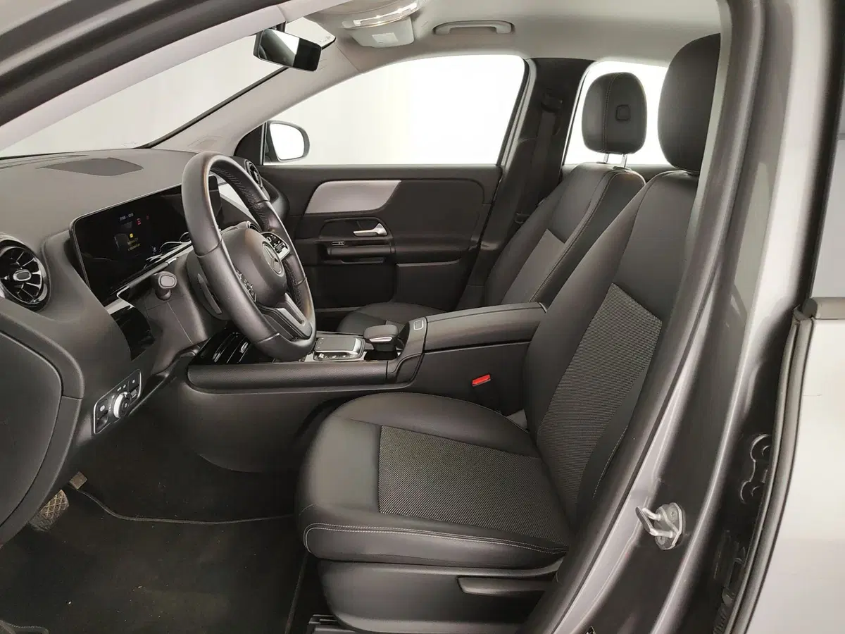 Mercedes-Benz GLA SUV usata a Caserta (15)