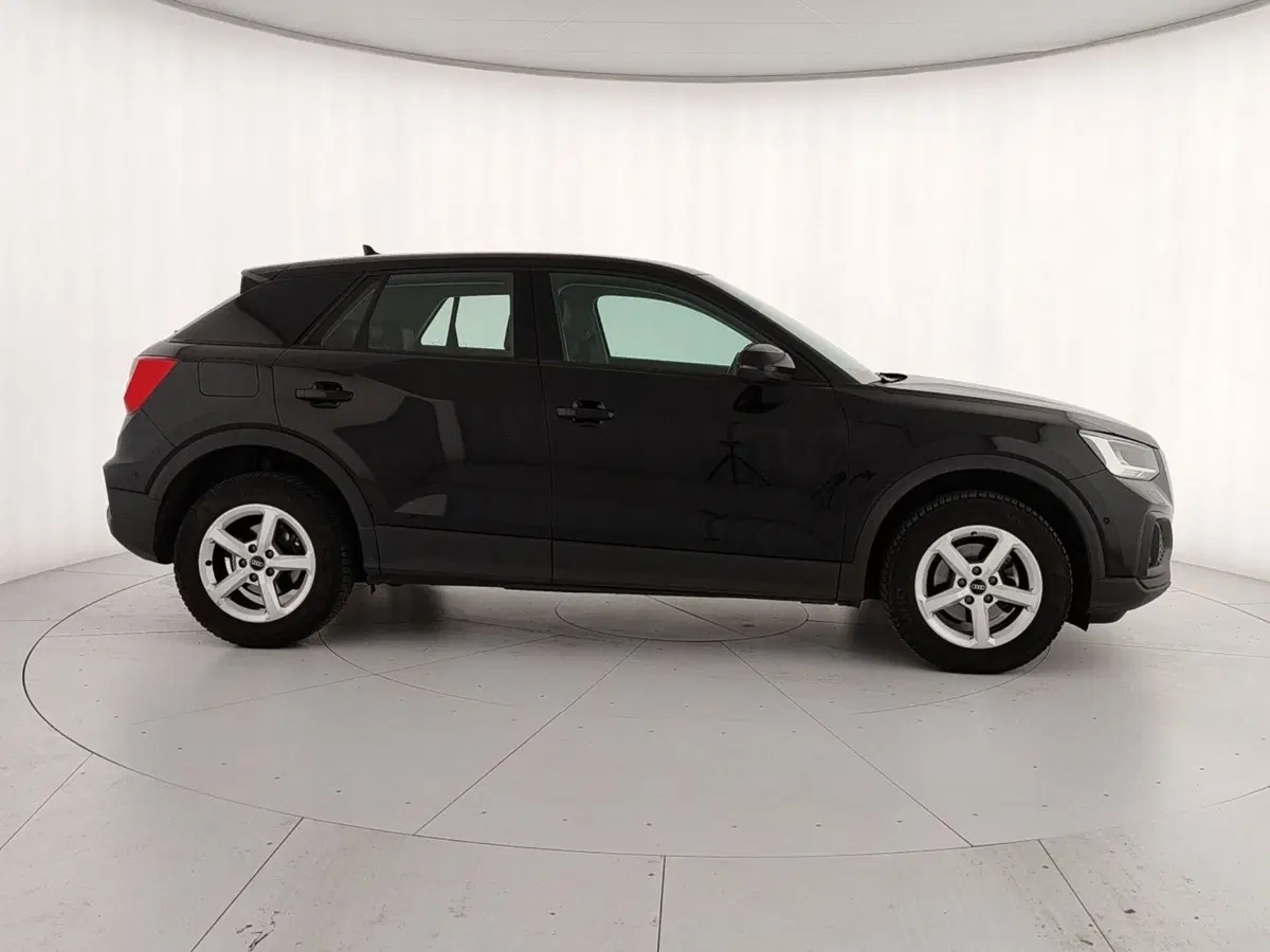 Audi Q2 usata a Caserta (7)