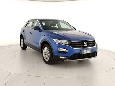 Volkswagen T-Roc 2.0 tdi R-Line 4motion 150cv dsg del 2021 usata a Caserta