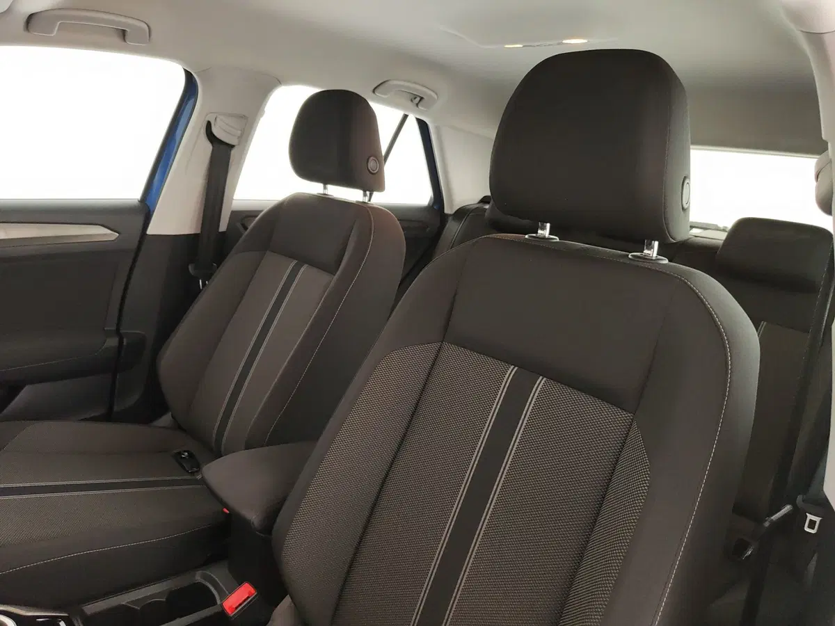 Volkswagen T-Roc usata a Caserta (17)