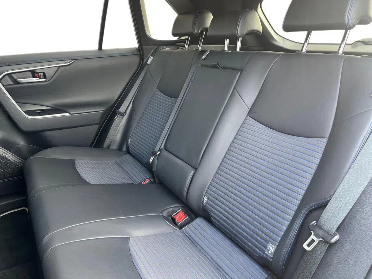 Toyota Rav4 usata a Ragusa (11)