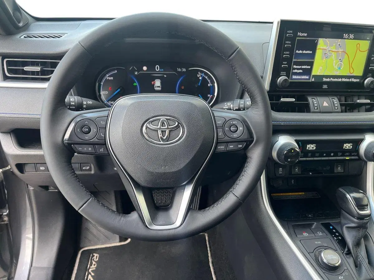 Toyota Rav4 usata a Ragusa (8)
