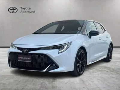 Toyota Corolla GR SPORT 1.8 Hybrid Bi-Tone del 2023 usata a Ragusa