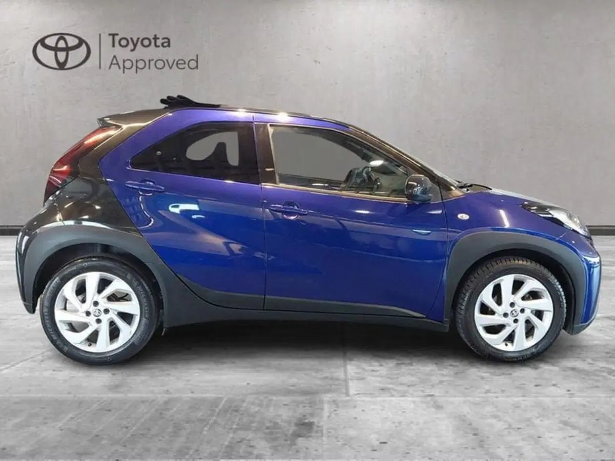 Toyota Aygo X usata a Cagliari (5)