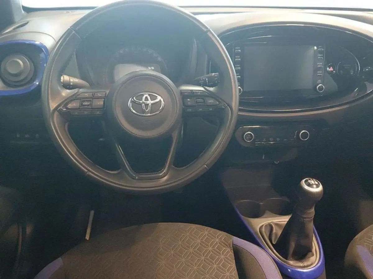 Toyota Aygo X usata a Cagliari (9)