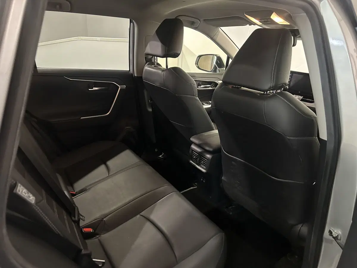 Toyota Rav4 usata a Milano (7)