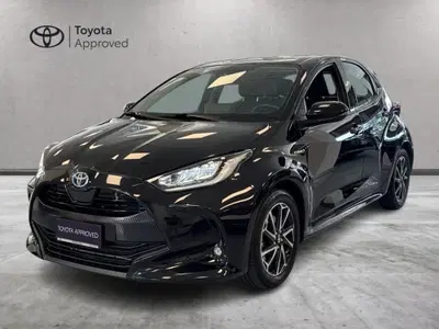 Toyota Yaris 1.5 Hybrid 5 porte Trend del 2022 usata a Prato
