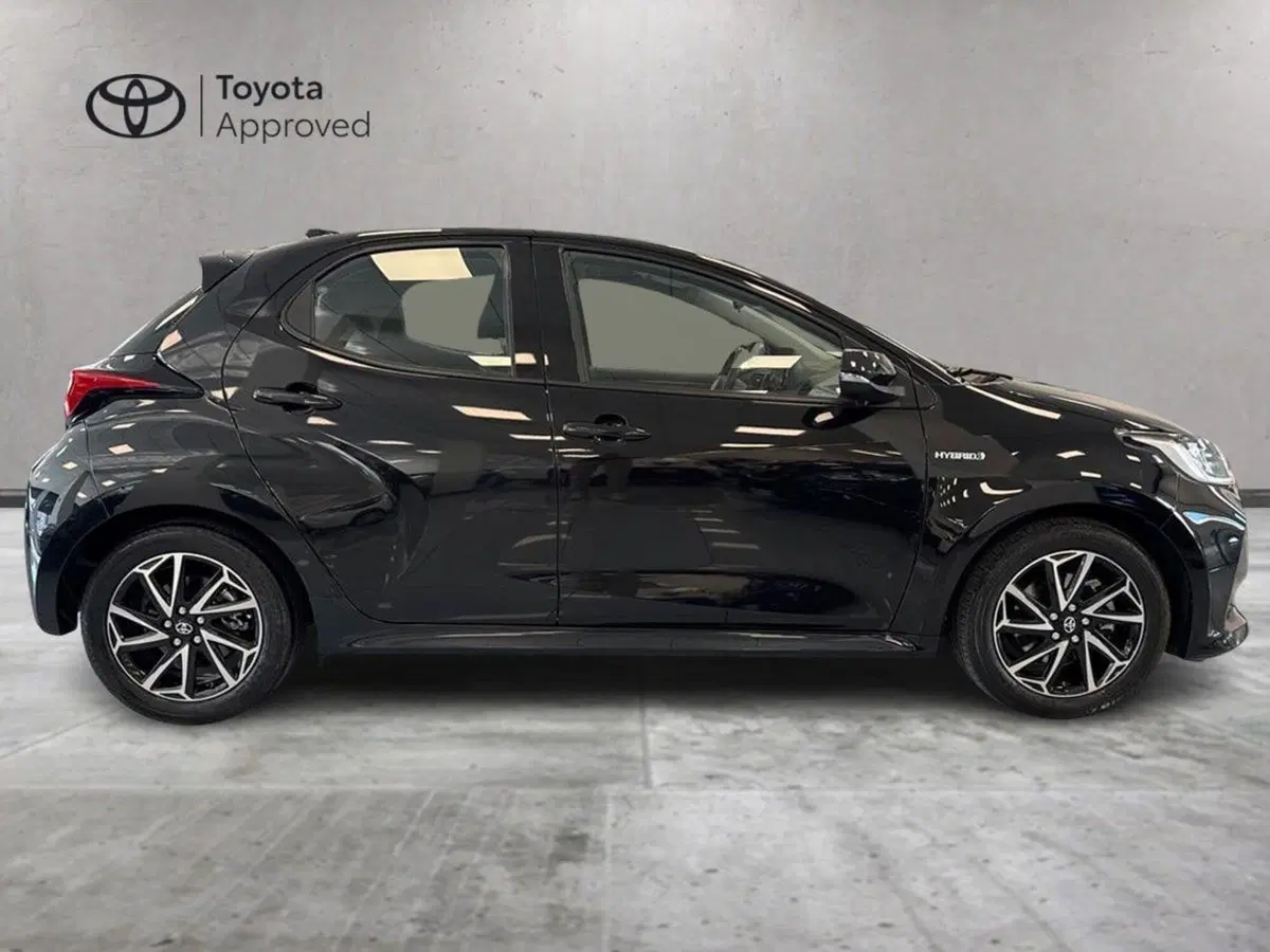 Toyota Yaris usata a Prato (5)