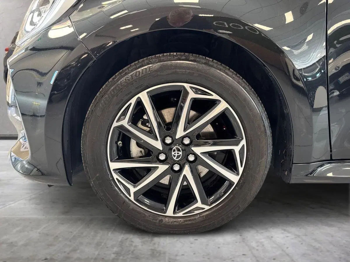 Toyota Yaris usata a Prato (9)