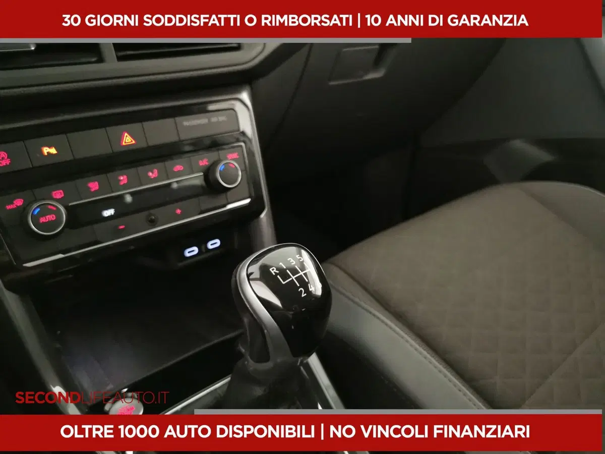 Volkswagen T-Cross usata a Chieti (16)