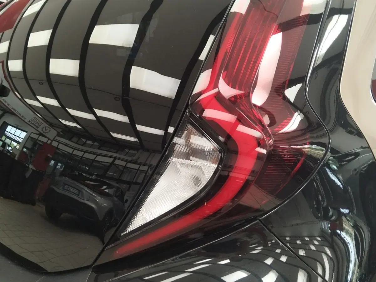 Toyota Aygo X usata a Roma (16)