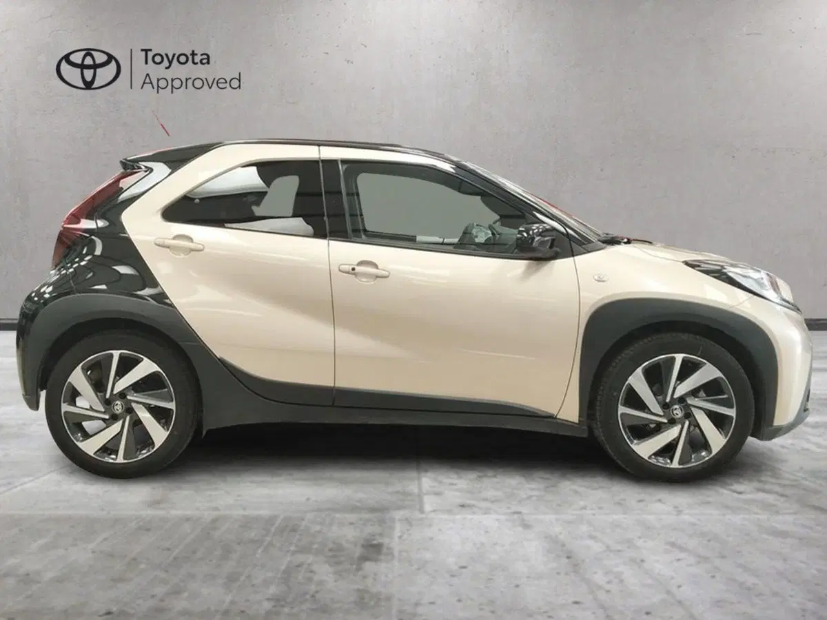 Toyota Aygo X usata a Roma (4)