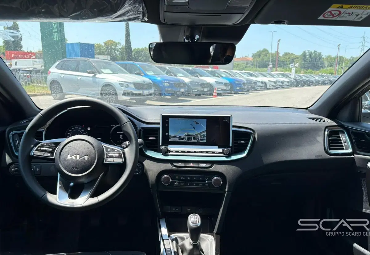 Kia XCeed nuova a Livorno (15)