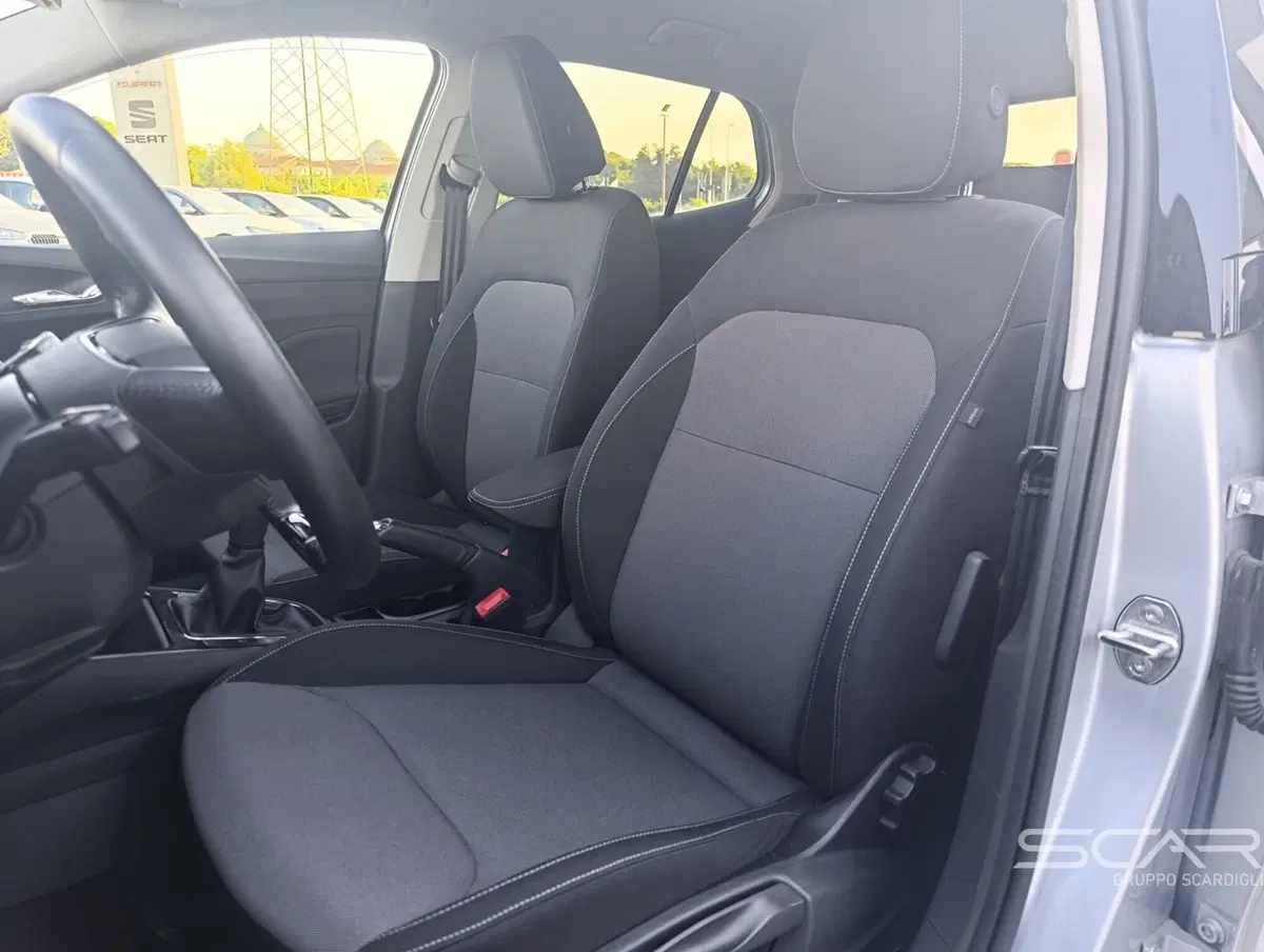 Skoda Fabia usata a Livorno (18)