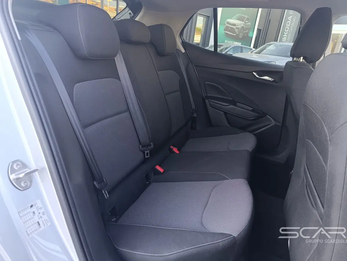 Skoda Fabia usata a Livorno (19)