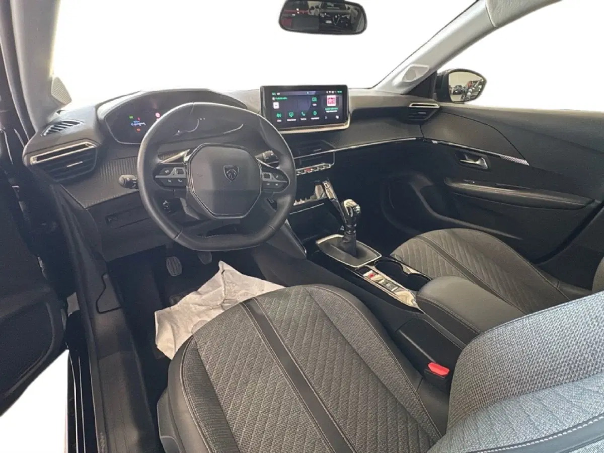 Peugeot 208 usata a Agrigento (18)