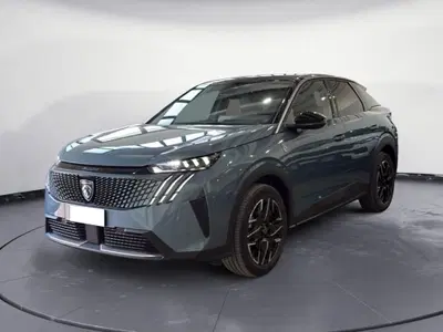 Peugeot 3008 73 kWh Allure 210cv del 2025 usata a Agrigento