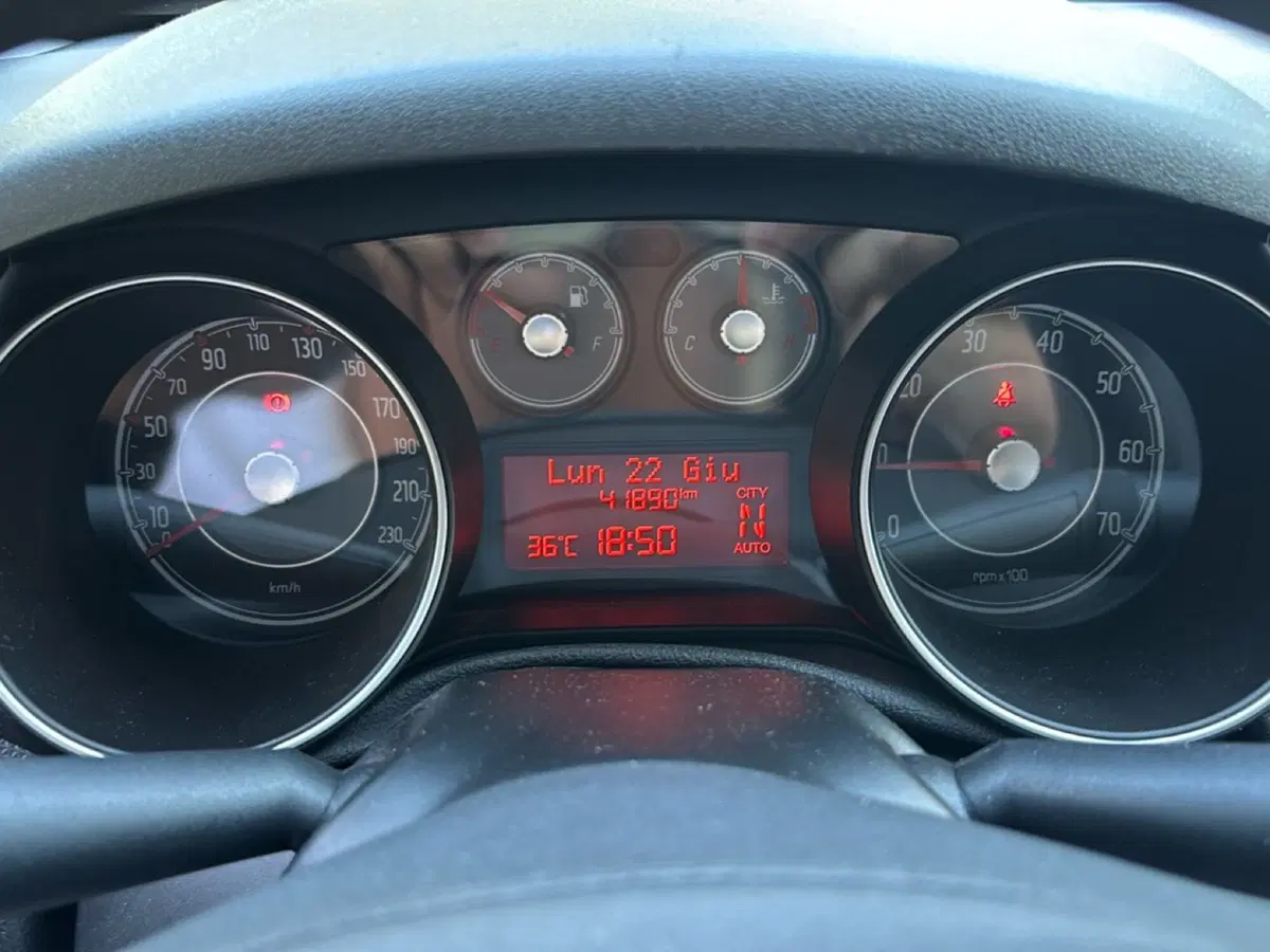Fiat Grande Punto usata a Bologna (10)
