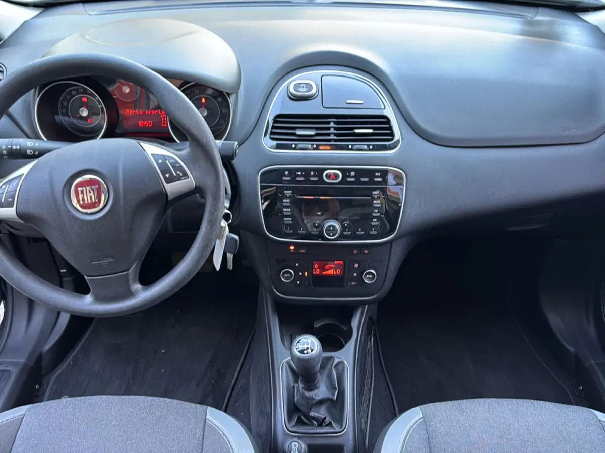 Fiat Grande Punto usata a Bologna (9)