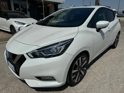 Nissan Micra IG-T 100 5 porte N-Connecta del 2019 usata a Modena