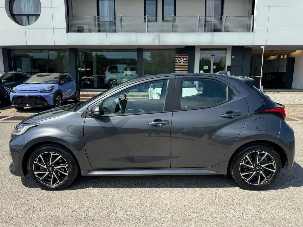 Toyota Yaris usata a Modena (9)