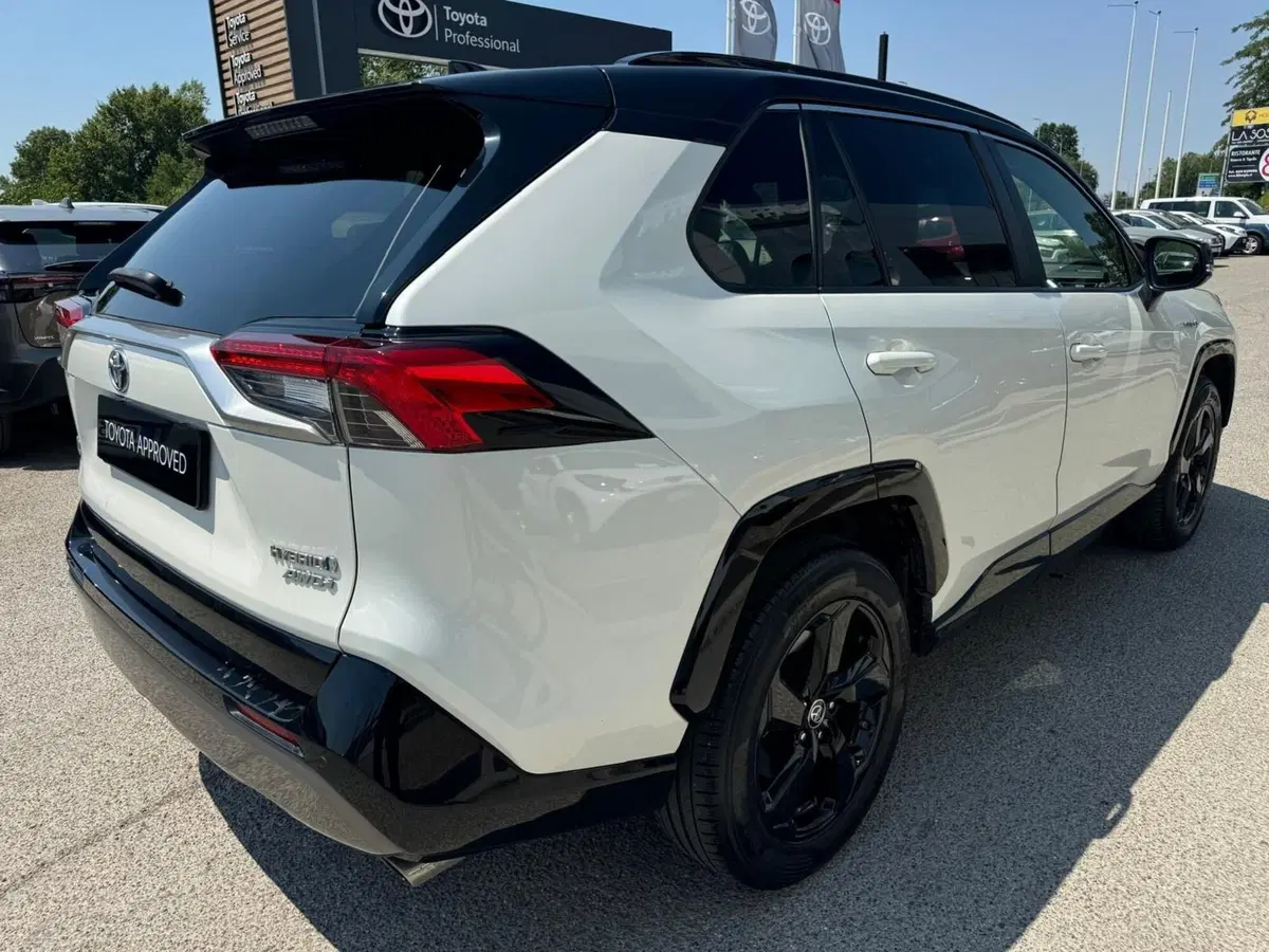 Toyota Rav4 usata a Modena (6)
