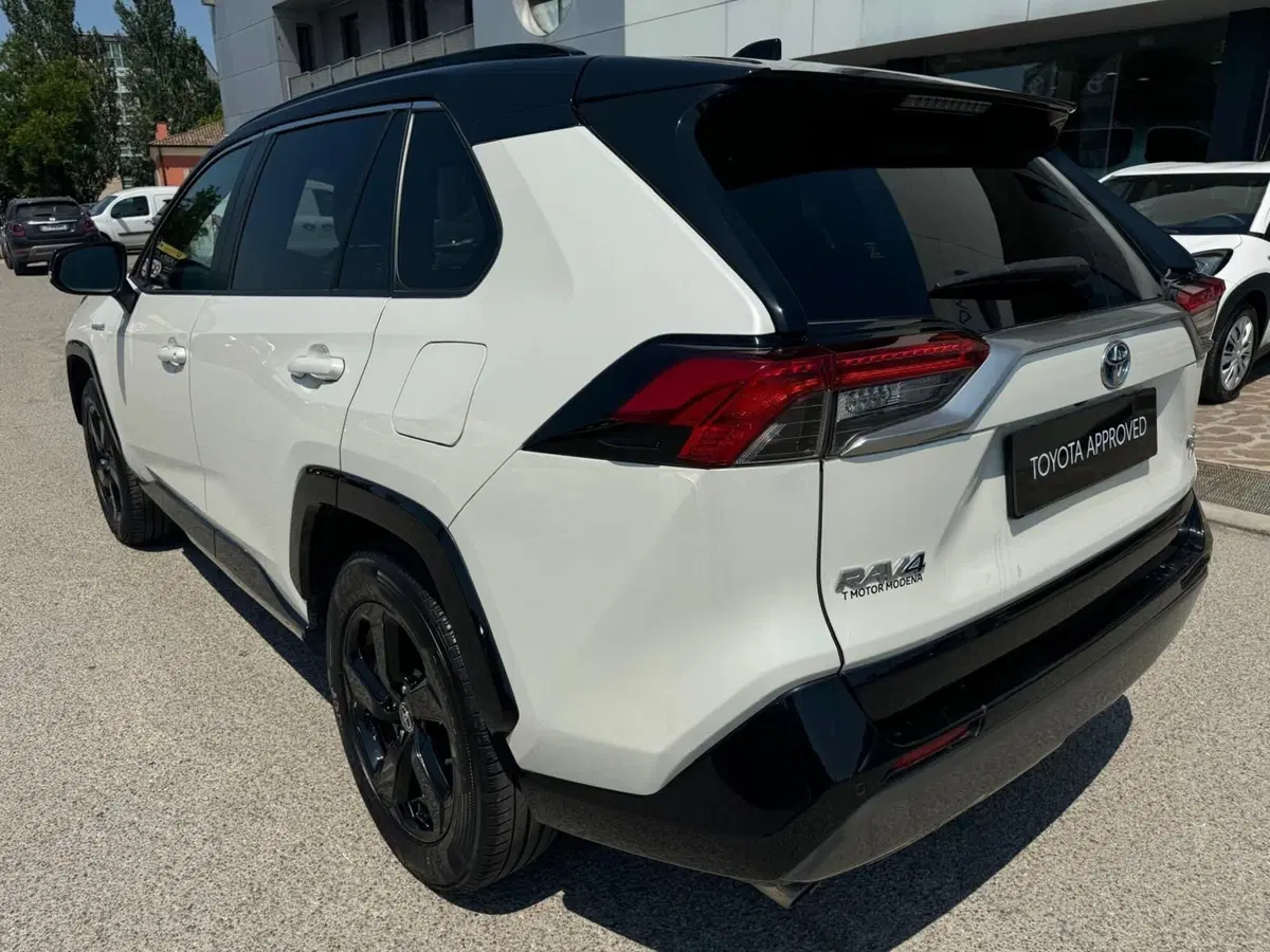 Toyota Rav4 usata a Modena (8)