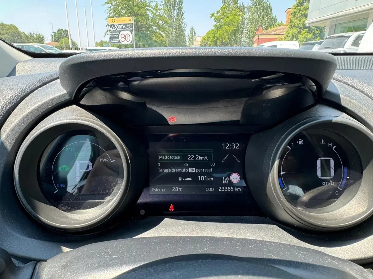 Toyota Yaris usata a Modena (10)