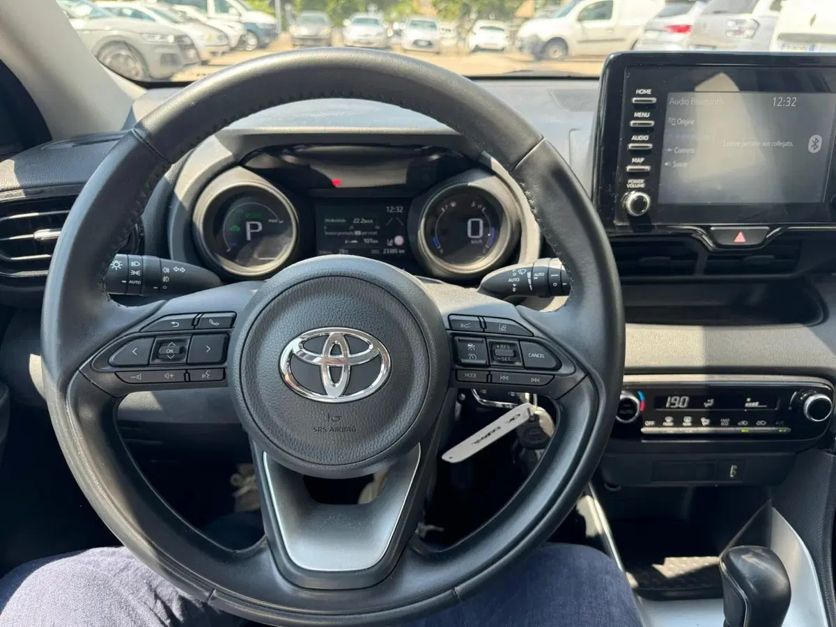 Toyota Yaris usata a Modena (11)