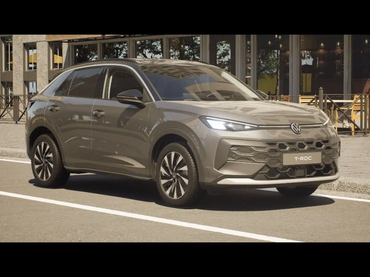 Volkswagen T-Roc nuova a Livorno