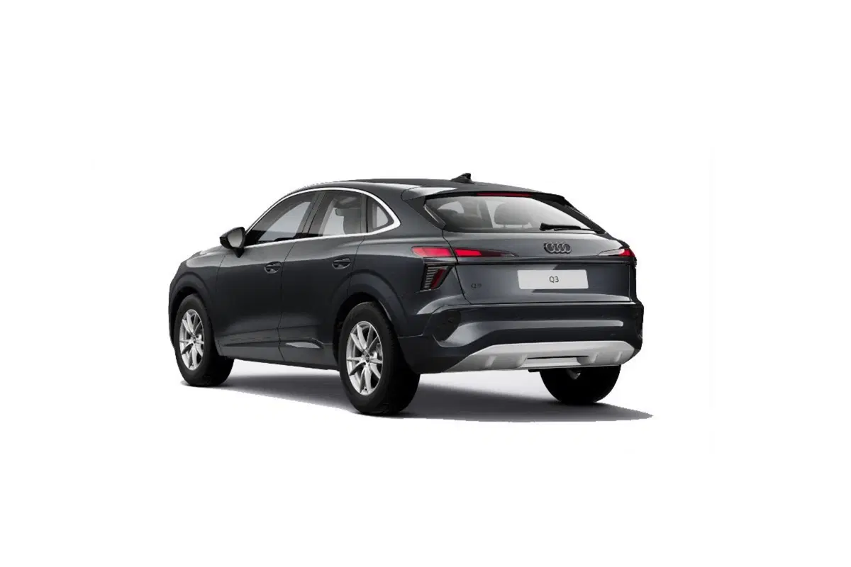 Audi Q3 Sportback nuova a Livorno