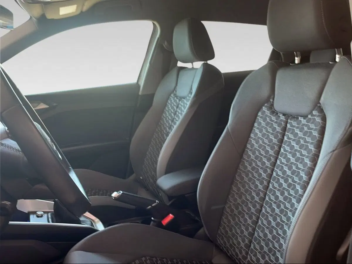 Audi A1 allstreet usata a Pisa (11)