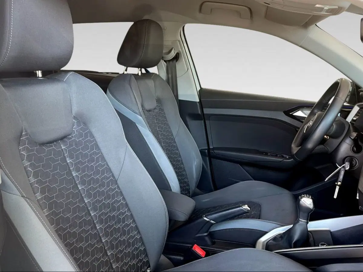 Audi A1 allstreet usata a Pisa (14)