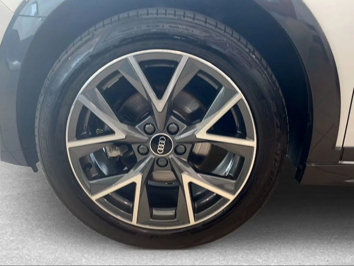Audi A1 allstreet usata a Pisa (17)