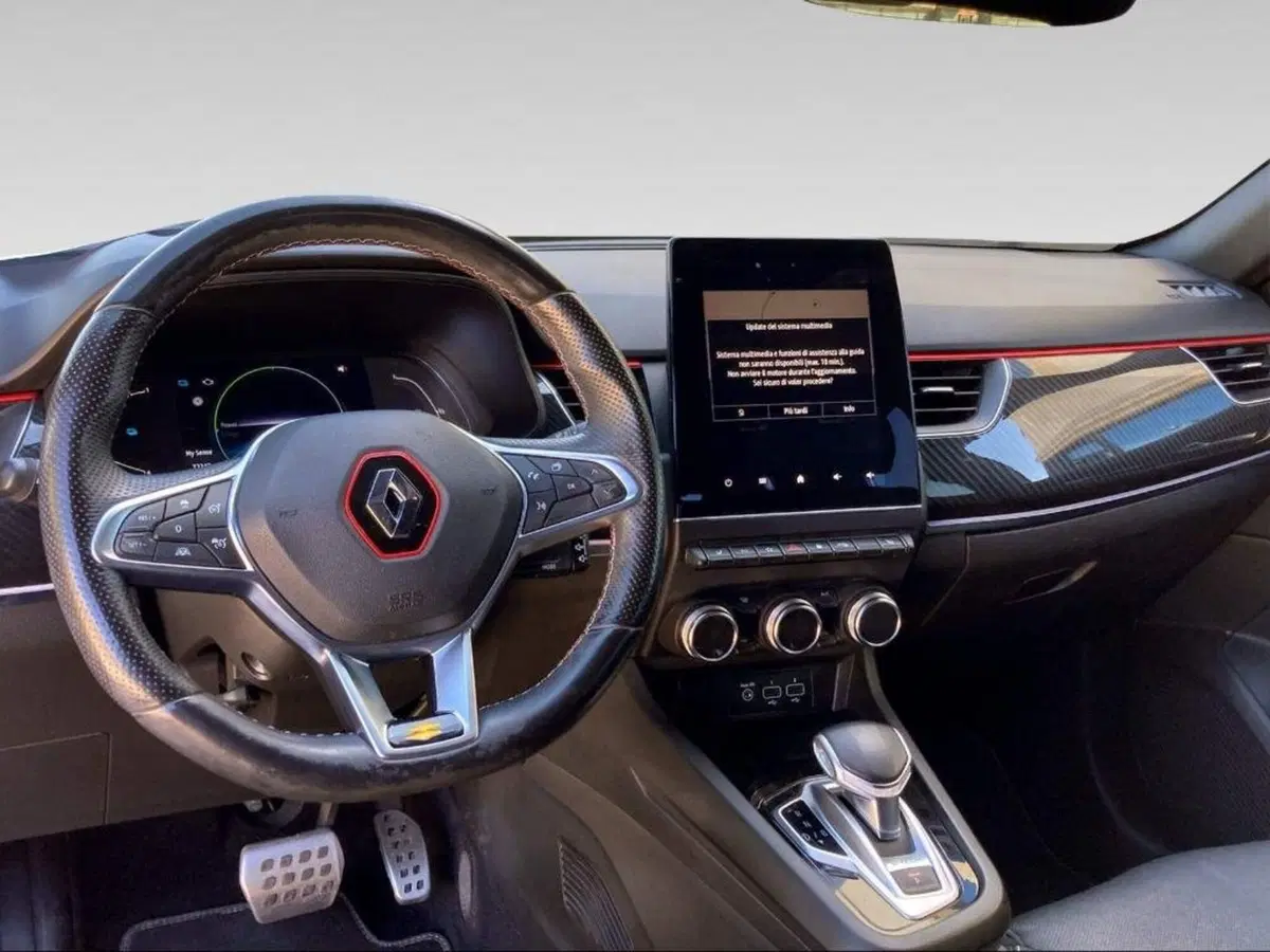 Renault Arkana usata a Firenze (9)