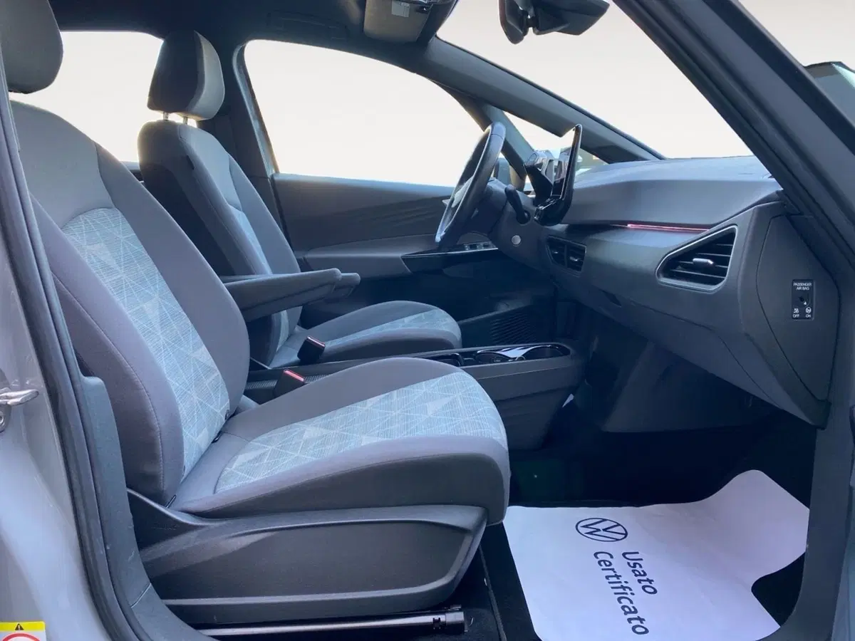 Volkswagen ID.3 usata a Bologna (15)