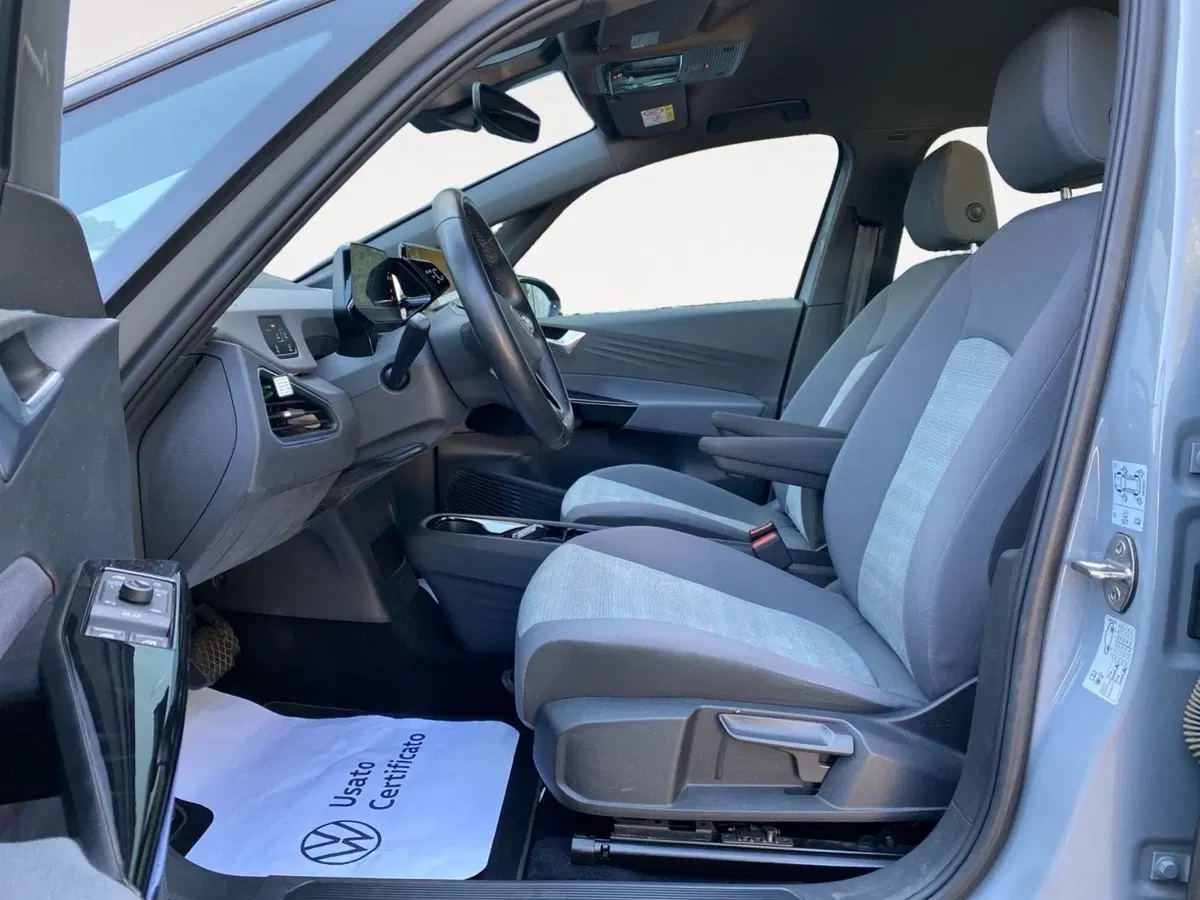 Volkswagen ID.3 usata a Bologna (9)