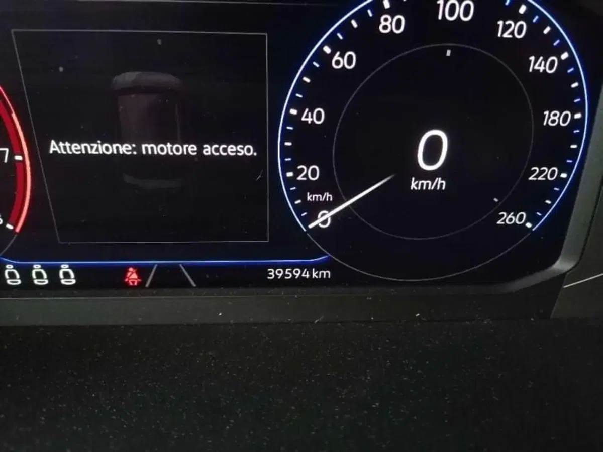 Volkswagen T-Roc usata a Bologna (10)