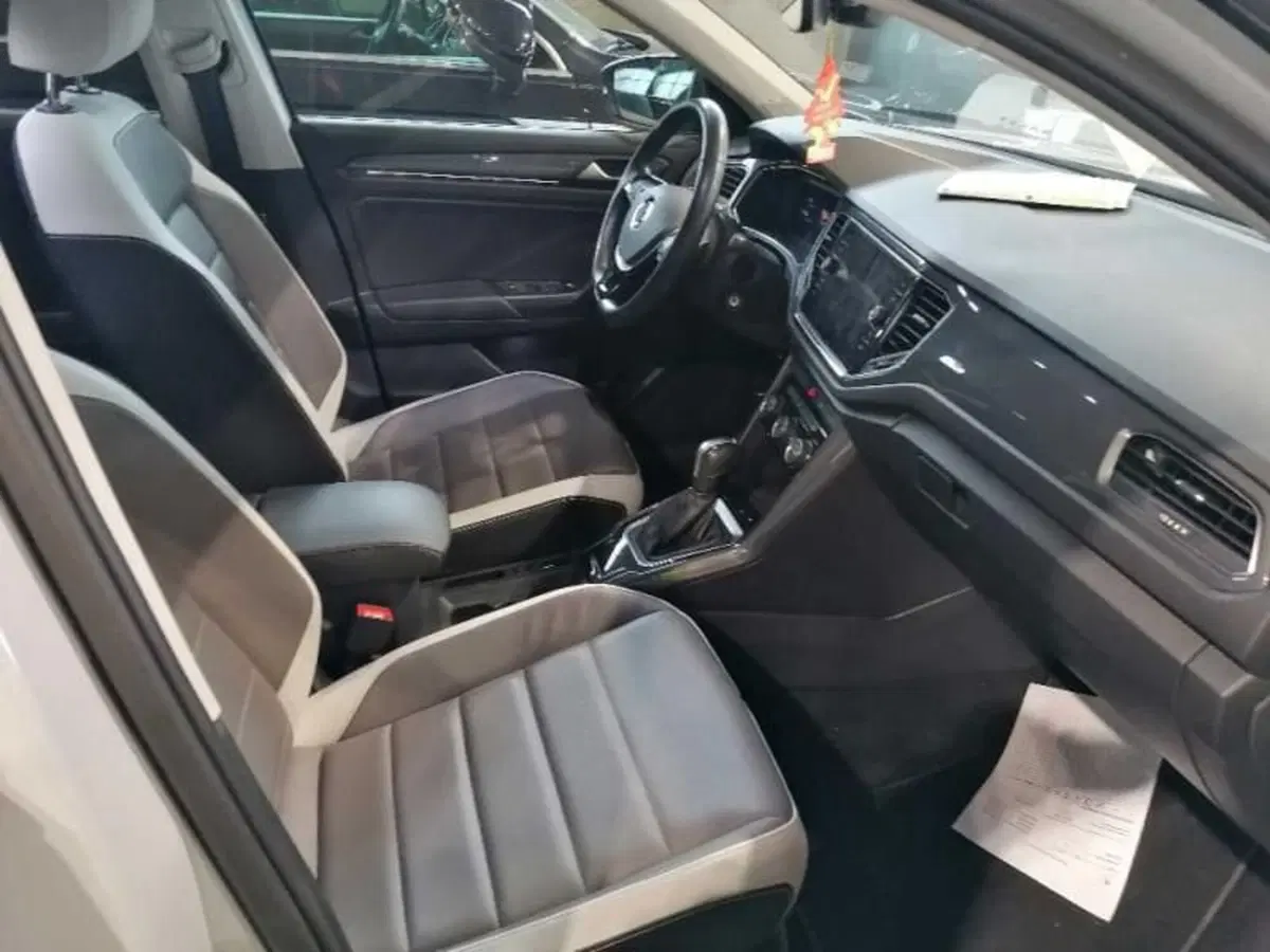 Volkswagen T-Roc usata a Bologna (11)