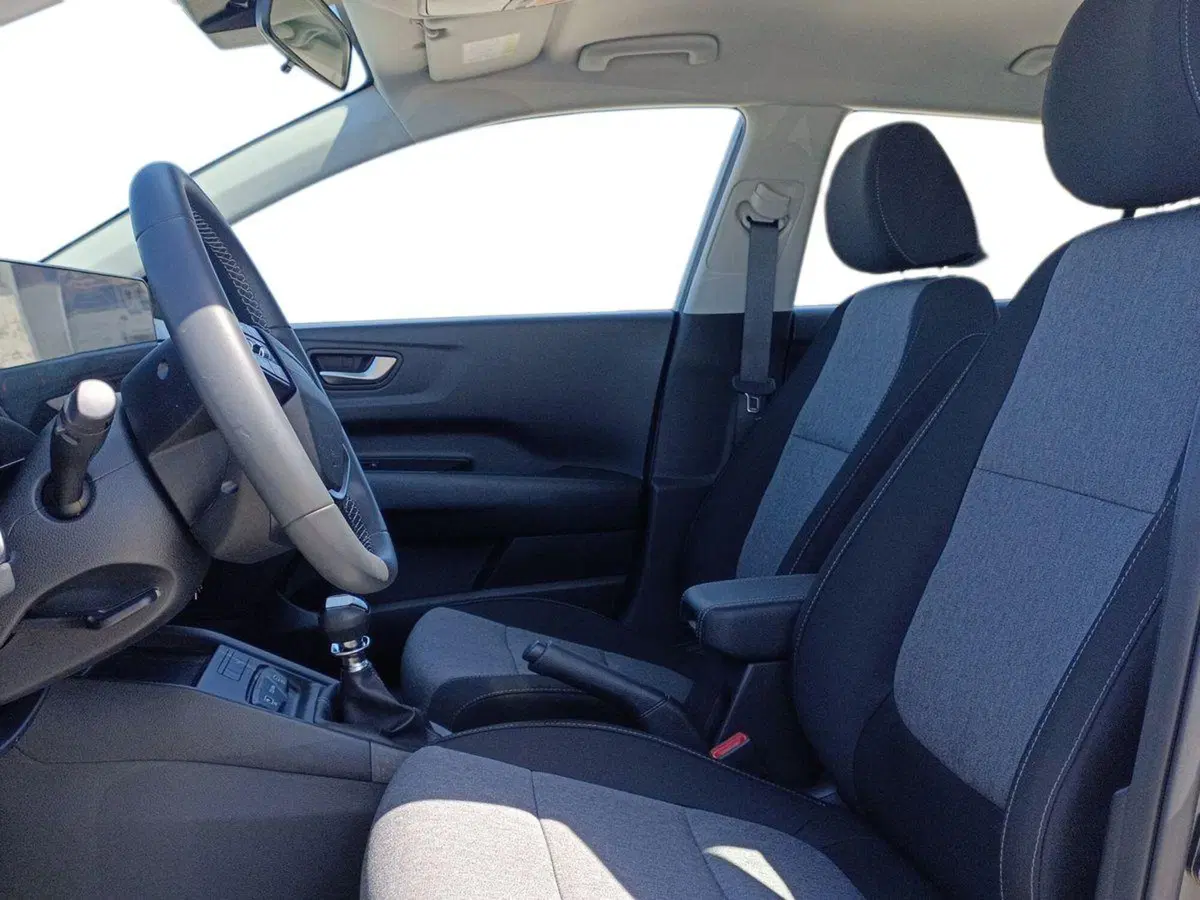 Kia Stonic usata a Foggia (7)