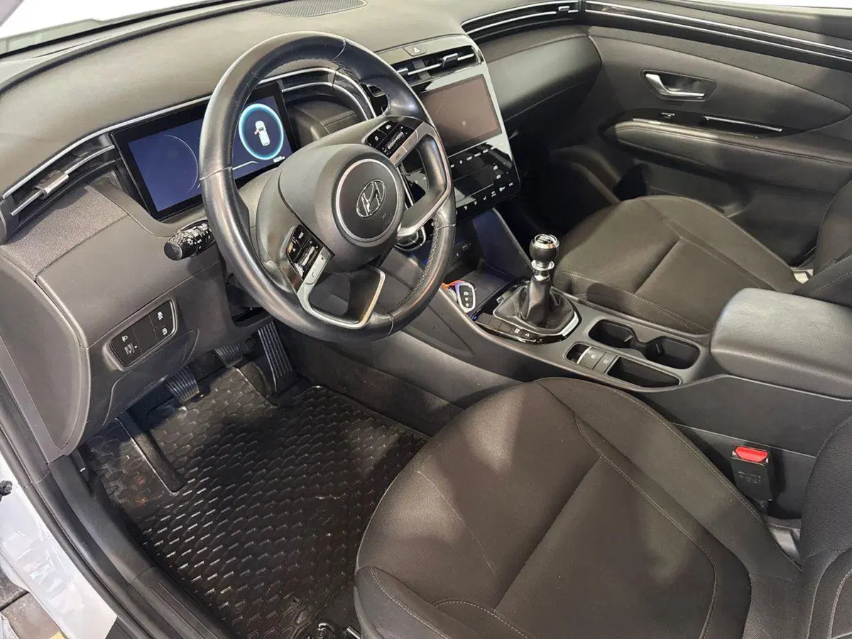 Hyundai Tucson usata a Bari (10)
