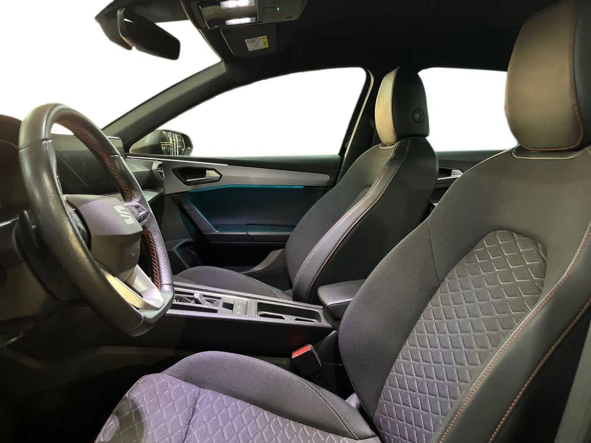 SEAT Leon usata a Bari (7)