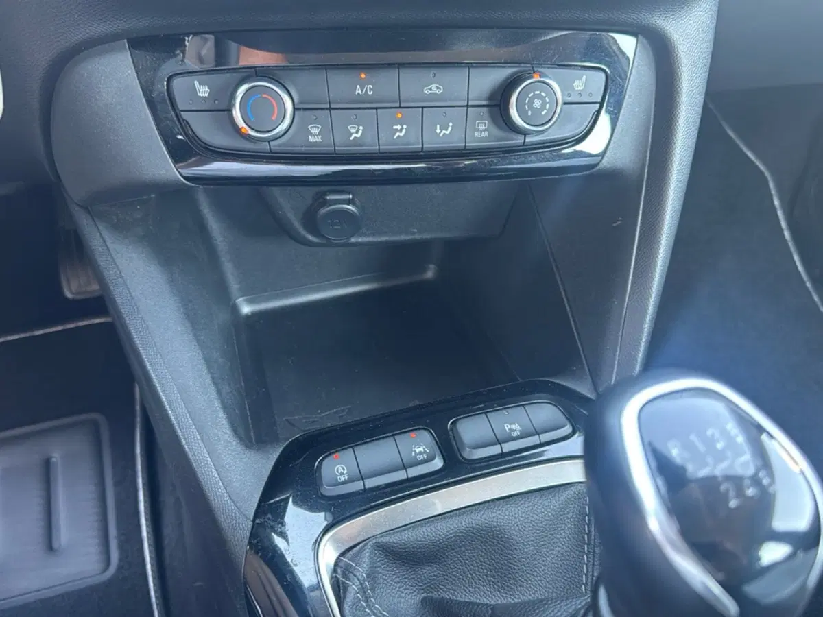 Opel Corsa usata a Ferrara (12)
