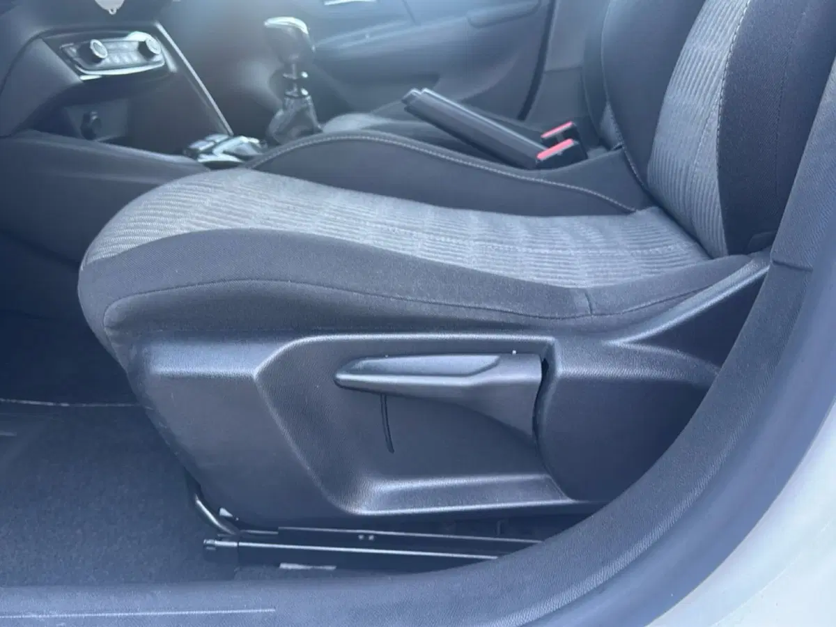 Opel Corsa usata a Ferrara (9)
