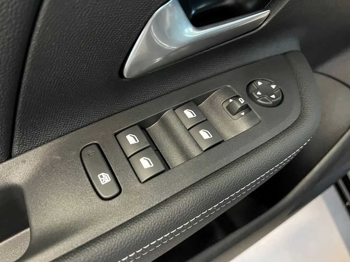Opel Mokka nuova a Bari (10)