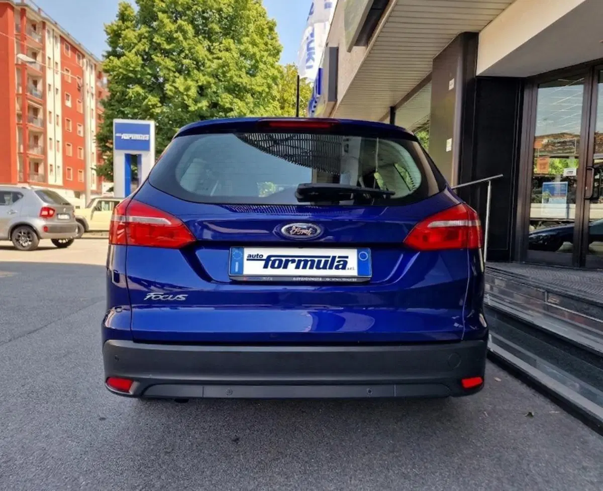 Ford Focus Station Wagon usata a Milano (5)